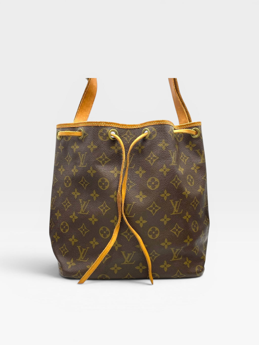 [Excellent Condition] LOUIS VUITTON Petit Noé Monogram Shoulder Bag, Handbag, Tote Bag