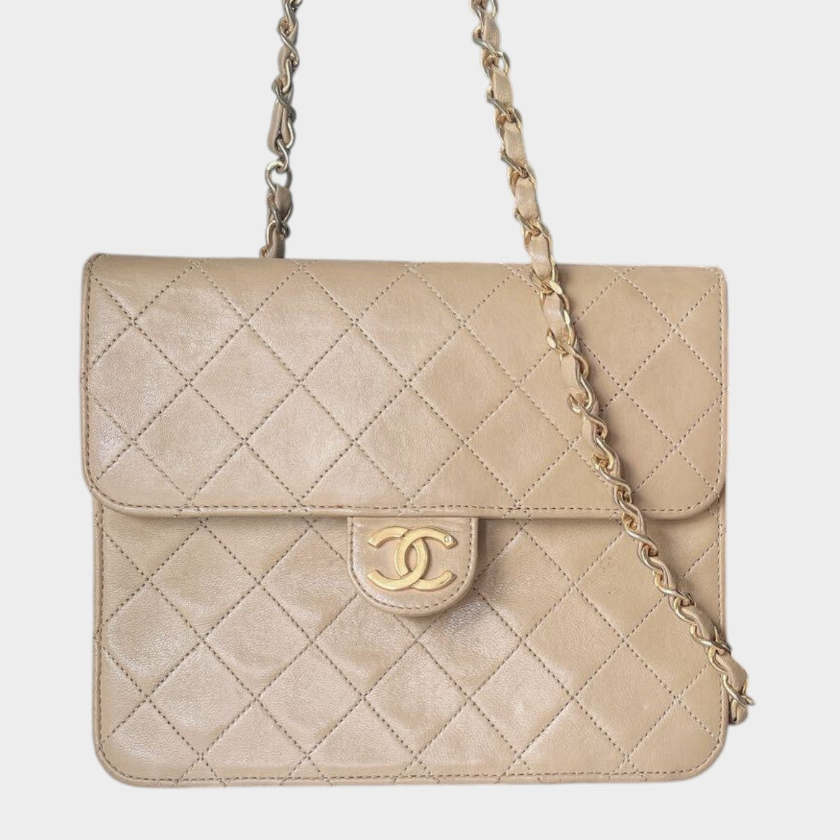 CHANEL Matelassé Chain Shoulder Bag, Beige Tasche, Coco Mark