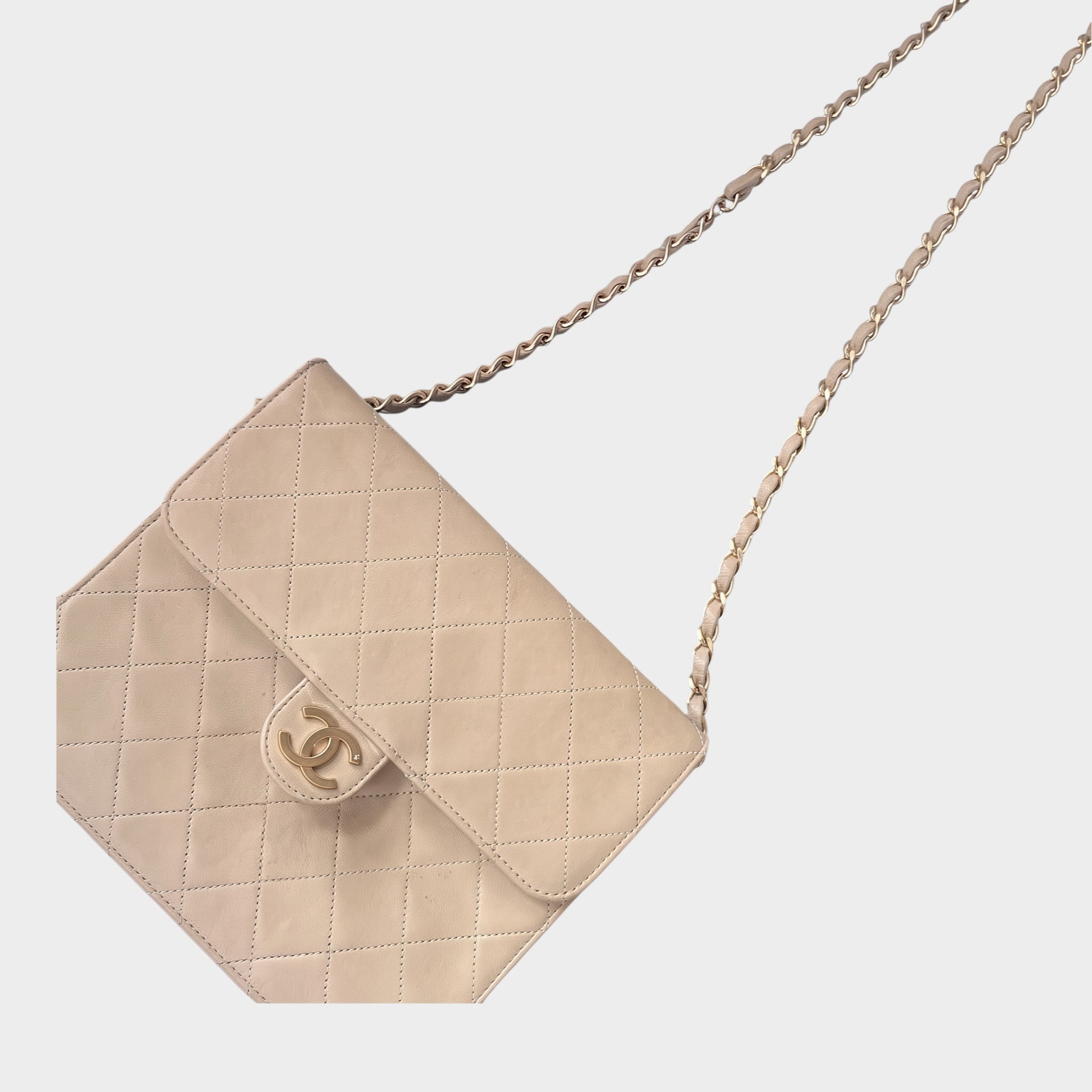 CHANEL Matelassé Chain Shoulder Bag, Beige Tasche, Coco Mark