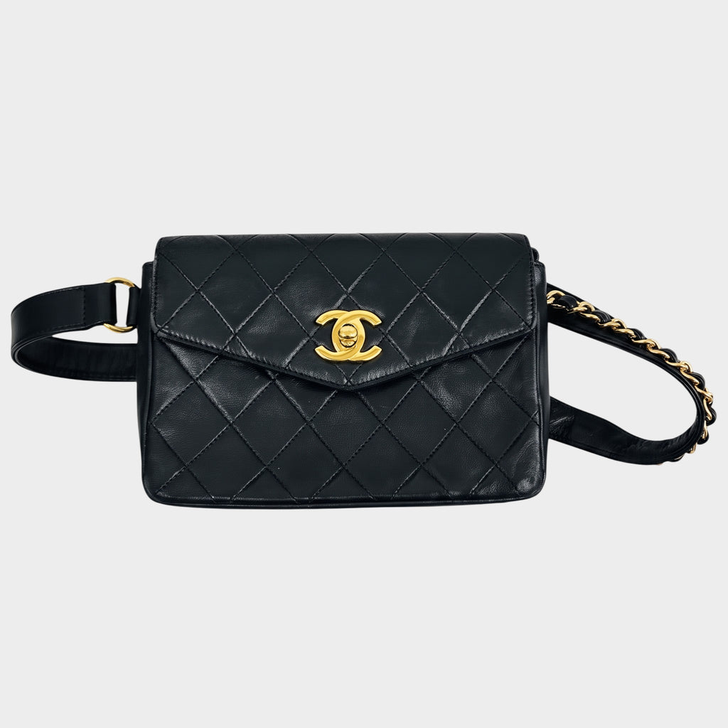 CHANEL Vintage Matelassé Waist Pouch with Reverse Coco Mark Tasche　