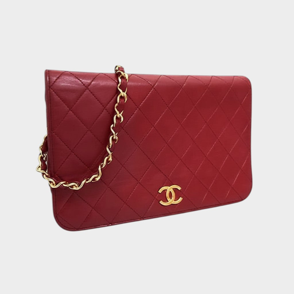 Excellent Condition Chanel Matelassé Large Coco Mark Push-Lock Lambskin Chain Shoulder Bag