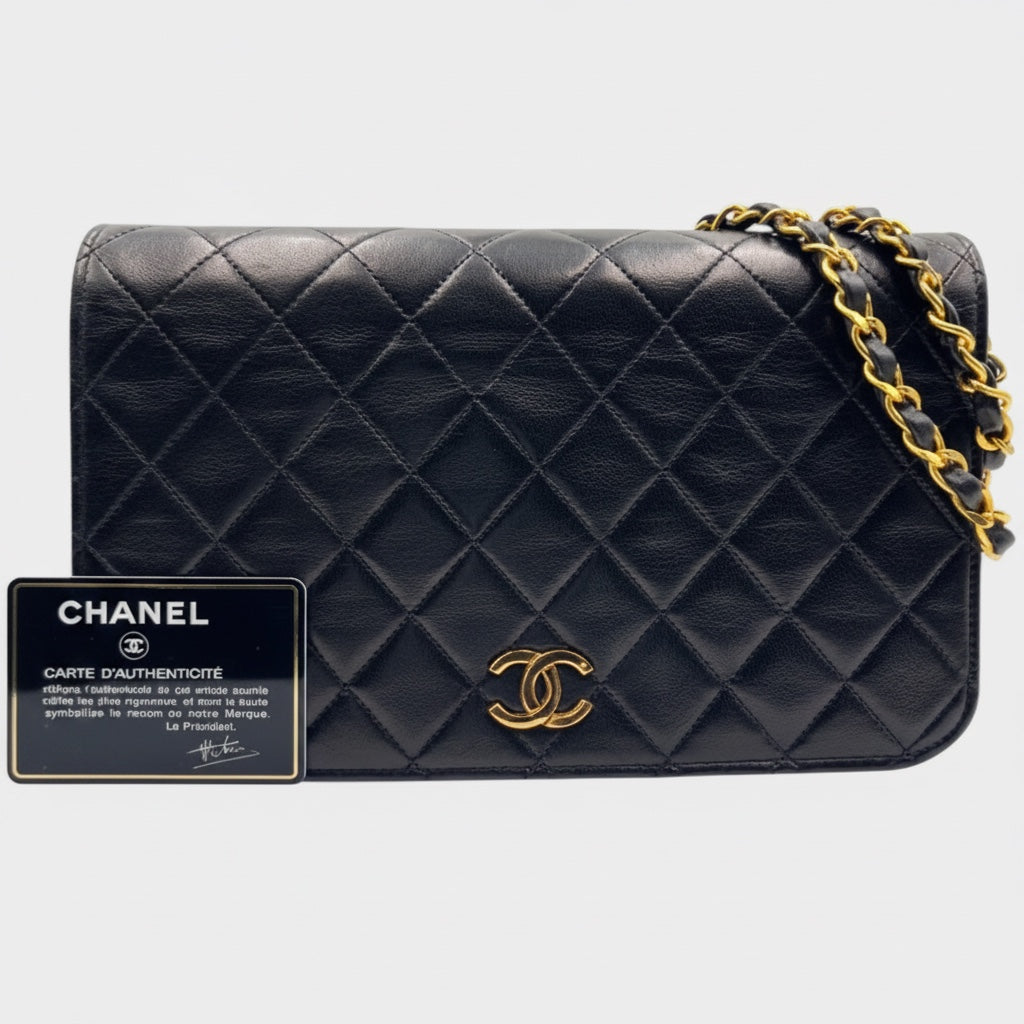 Excellent condition CHANEL Chanel Coco Mark Full Flap Push Lock Chain Shoulder Bag Matelassé Gold Hardware Vintage