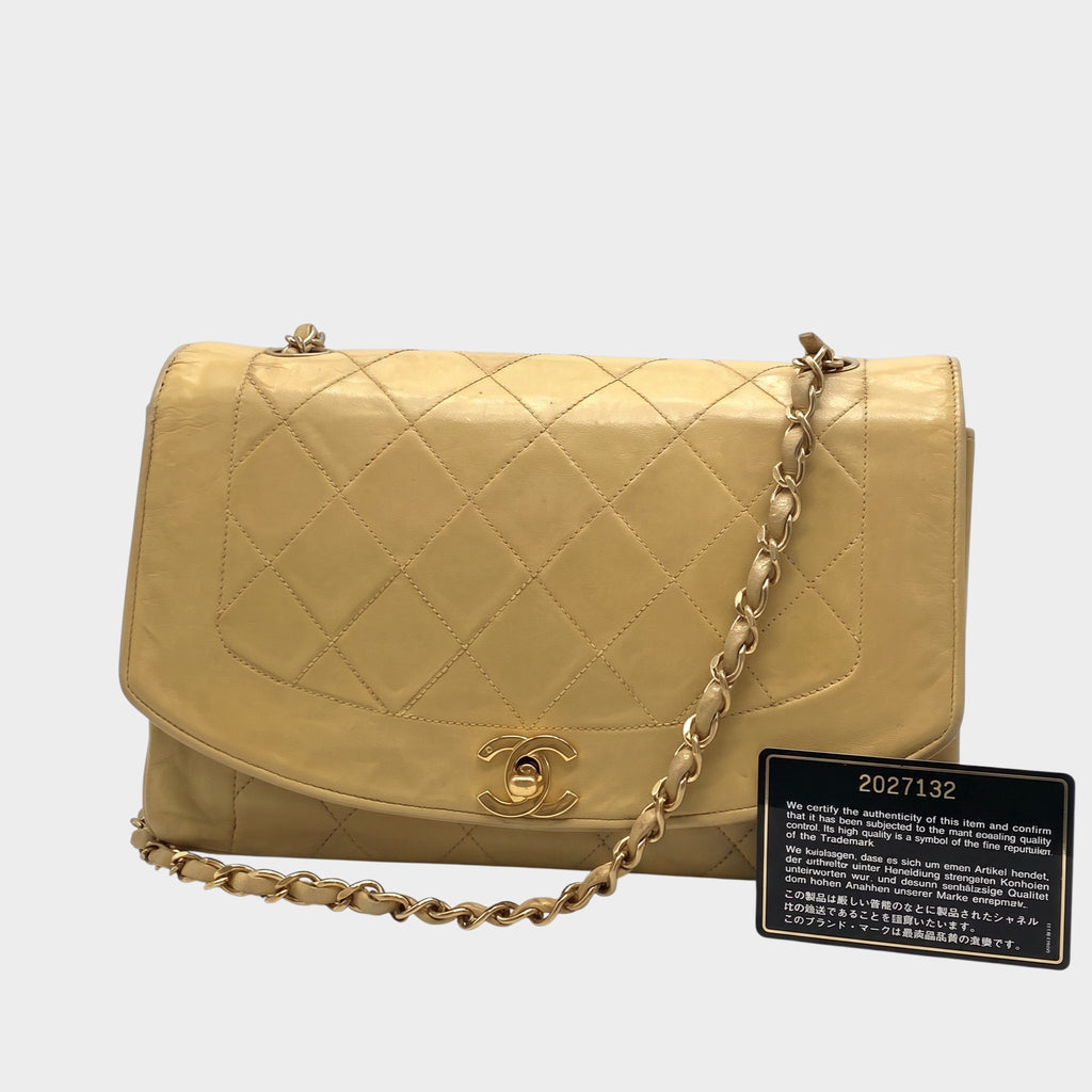 CHANEL Diana Coco Mark Matelassé Lambskin Chain Shoulder Tasche