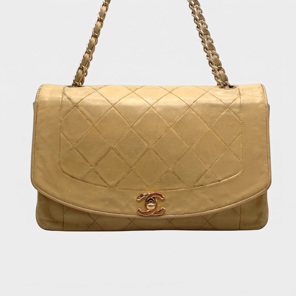 CHANEL Diana Coco Mark Matelassé Lambskin Chain Shoulder Tasche