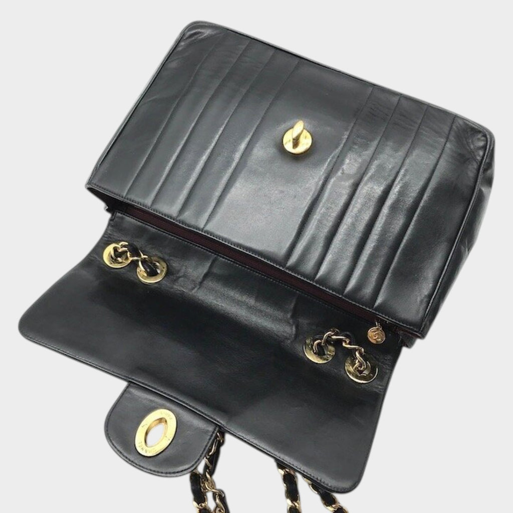 Excellent Condition CHANEL Coco Mark Mademoiselle Turnlock Leather Tasche