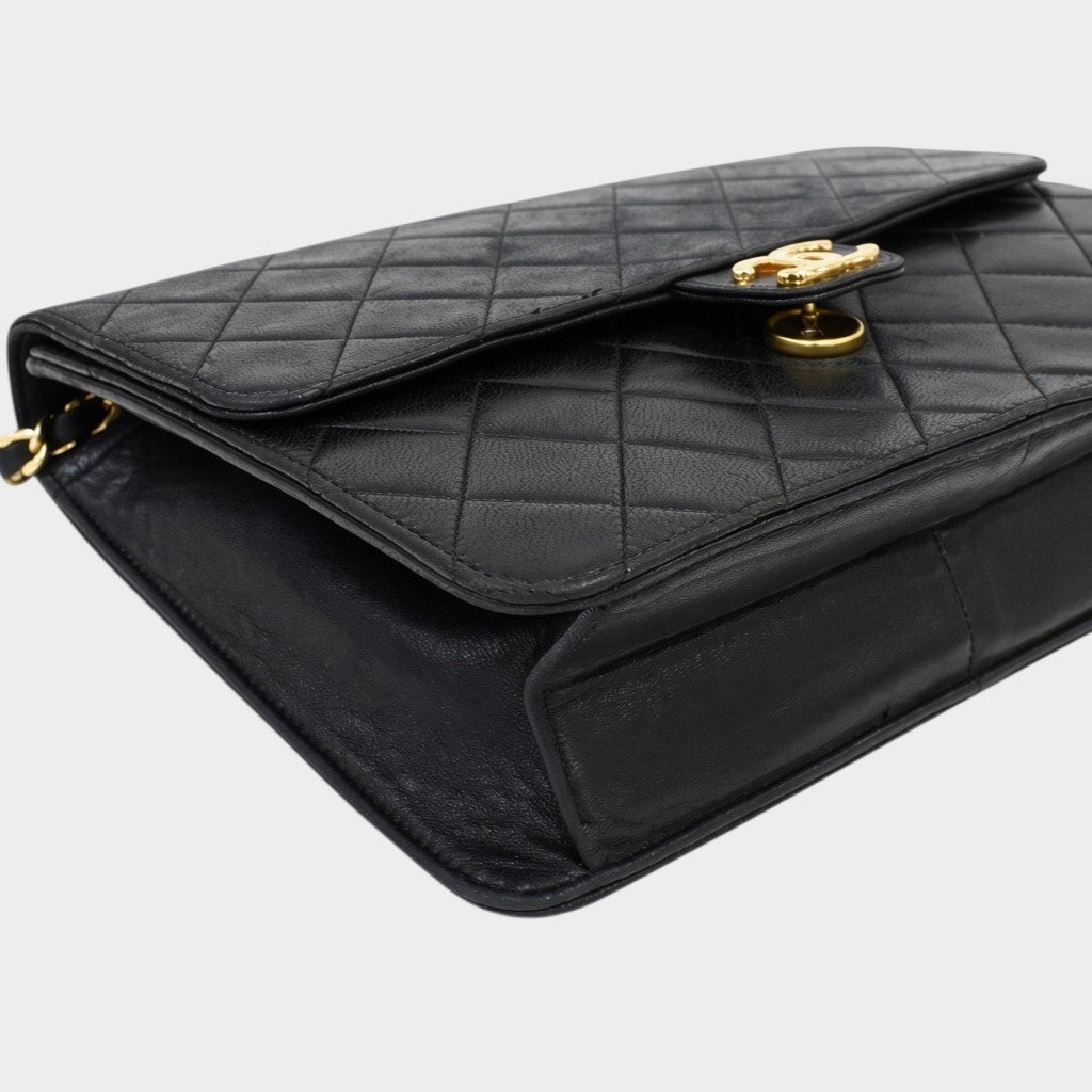 Excellent Condition CHANEL Chain Shoulder Bag Matelassé Single Flap Tasche